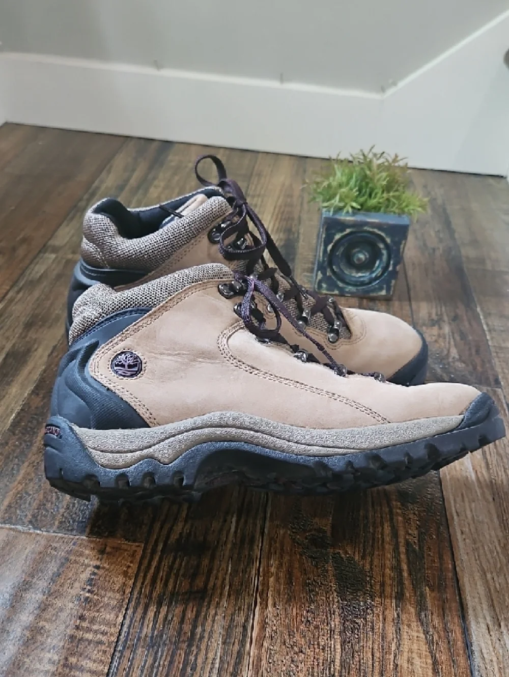 Timberland Men's Tan and Black Hiking‎ Boot